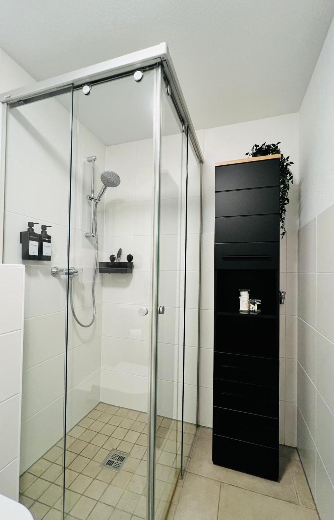 Moderne Wohnung Naehe Hbf-Lift-Tiefgarage-Contactless Check-In Hannover Ngoại thất bức ảnh