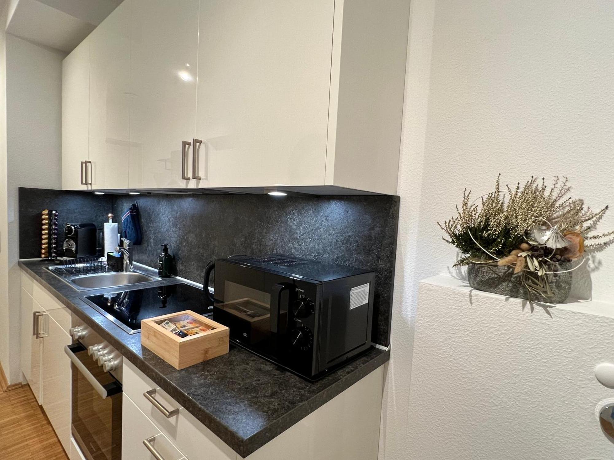 Moderne Wohnung Naehe Hbf-Lift-Tiefgarage-Contactless Check-In Hannover Ngoại thất bức ảnh