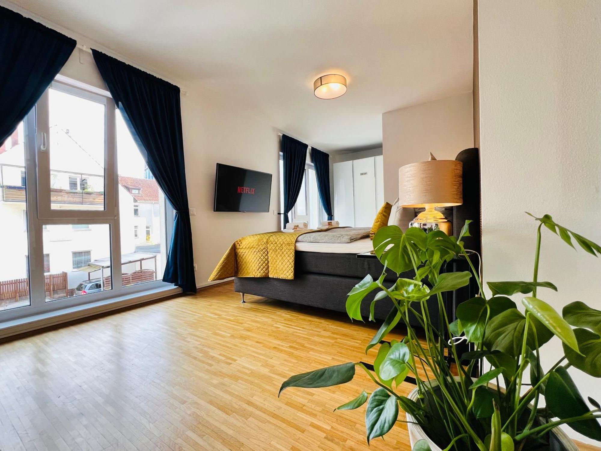 Moderne Wohnung Naehe Hbf-Lift-Tiefgarage-Contactless Check-In Hannover Ngoại thất bức ảnh