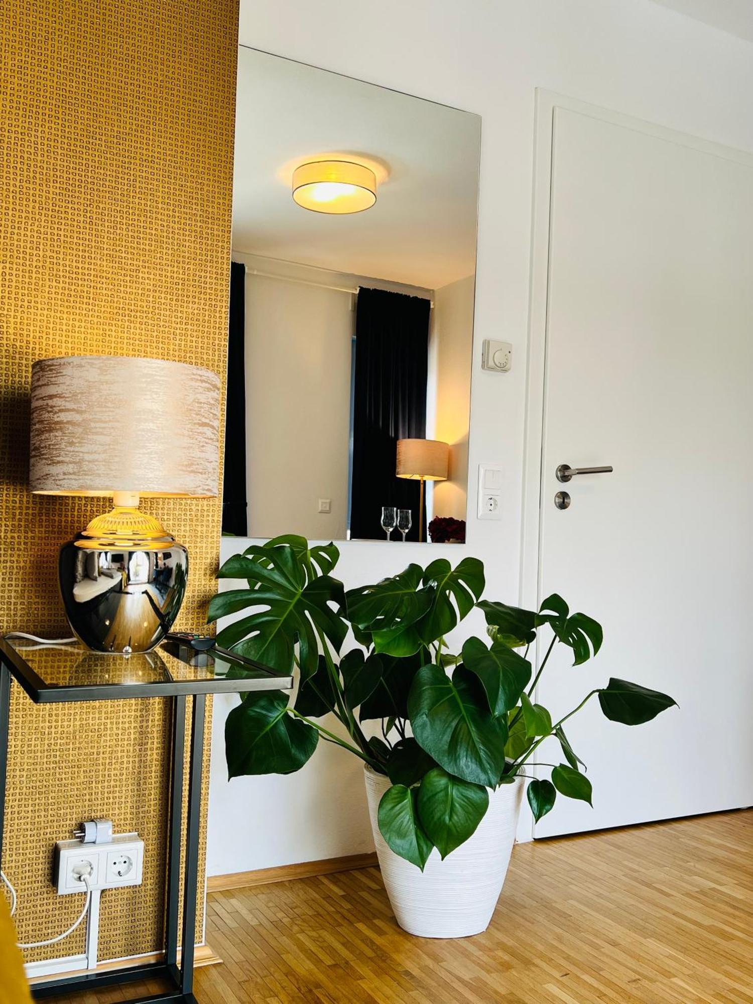 Moderne Wohnung Naehe Hbf-Lift-Tiefgarage-Contactless Check-In Hannover Ngoại thất bức ảnh